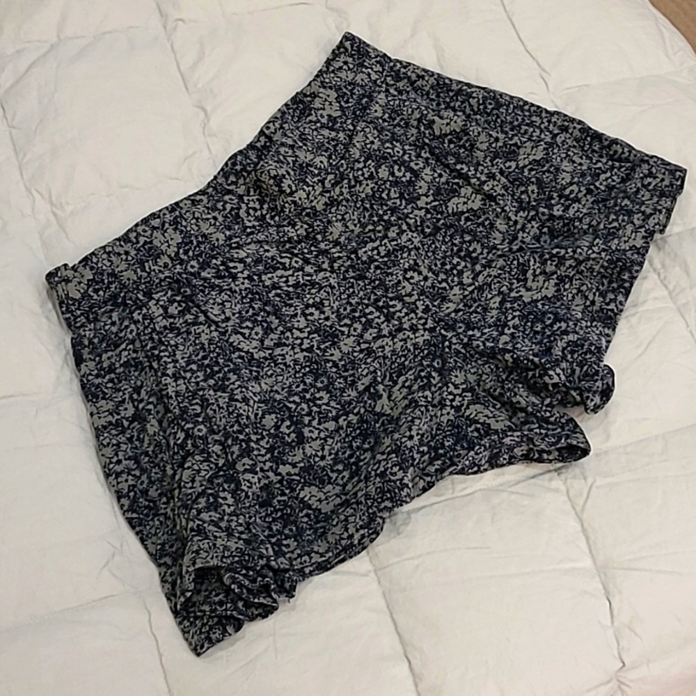 Pleated Shorts
